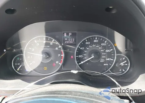 2011 Subaru Outback 2.5I Limited z USA, uszkodzony, nr VIN 4S4BRCLC6B3374535